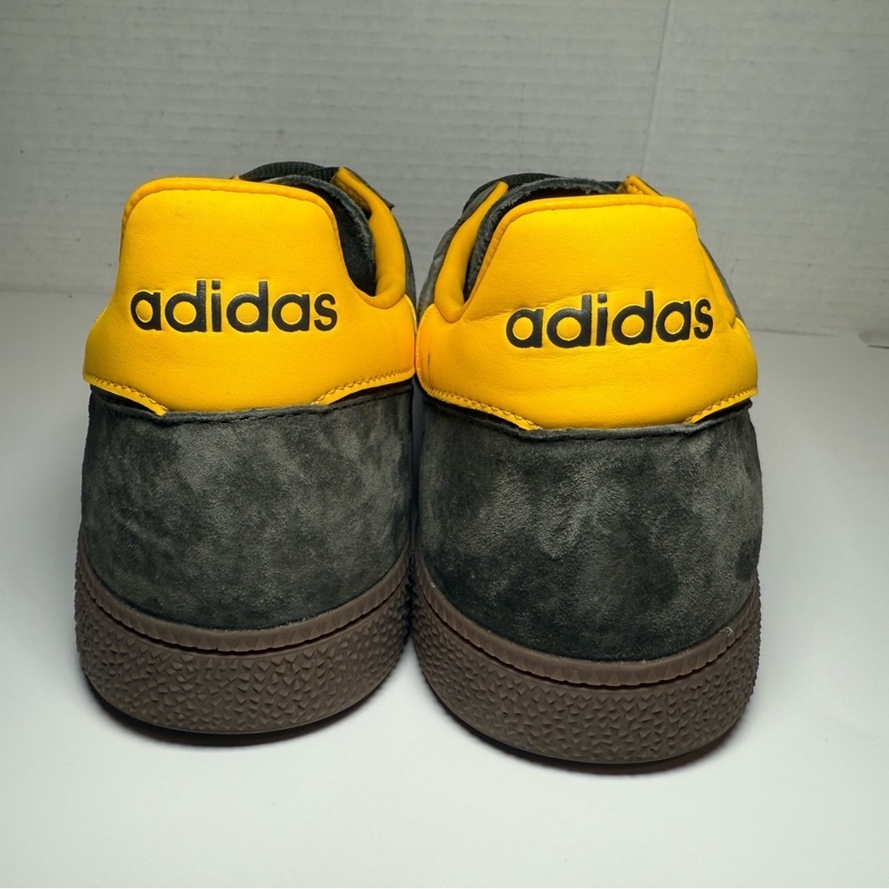 🔥RARE Adidas Handball Spezial Night Cargo Tribe Yellow Adidas - Picture 15 of 16